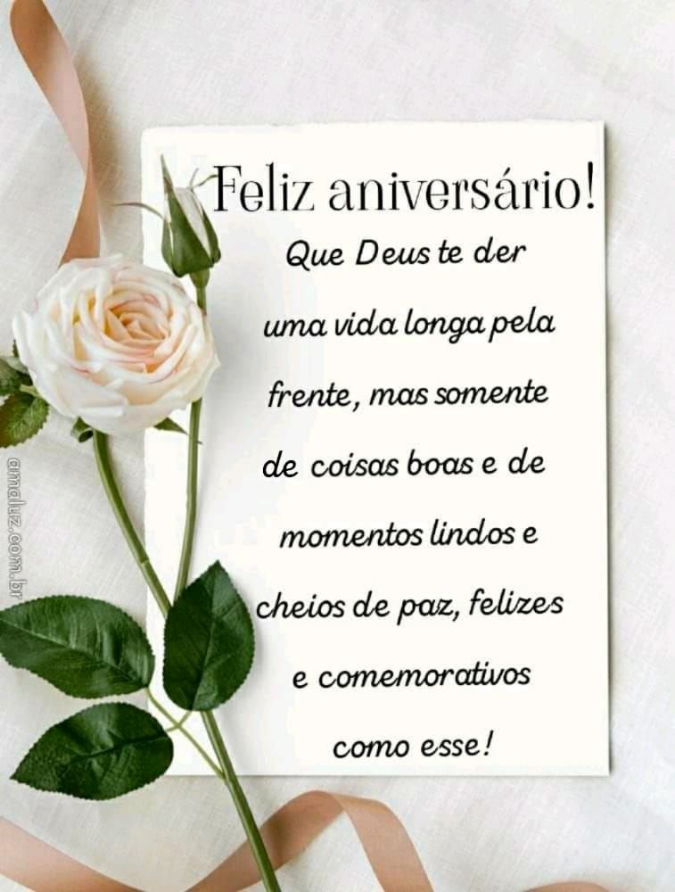 imagem-com-rosa-branca-de-feliz-aniversario-para-prima