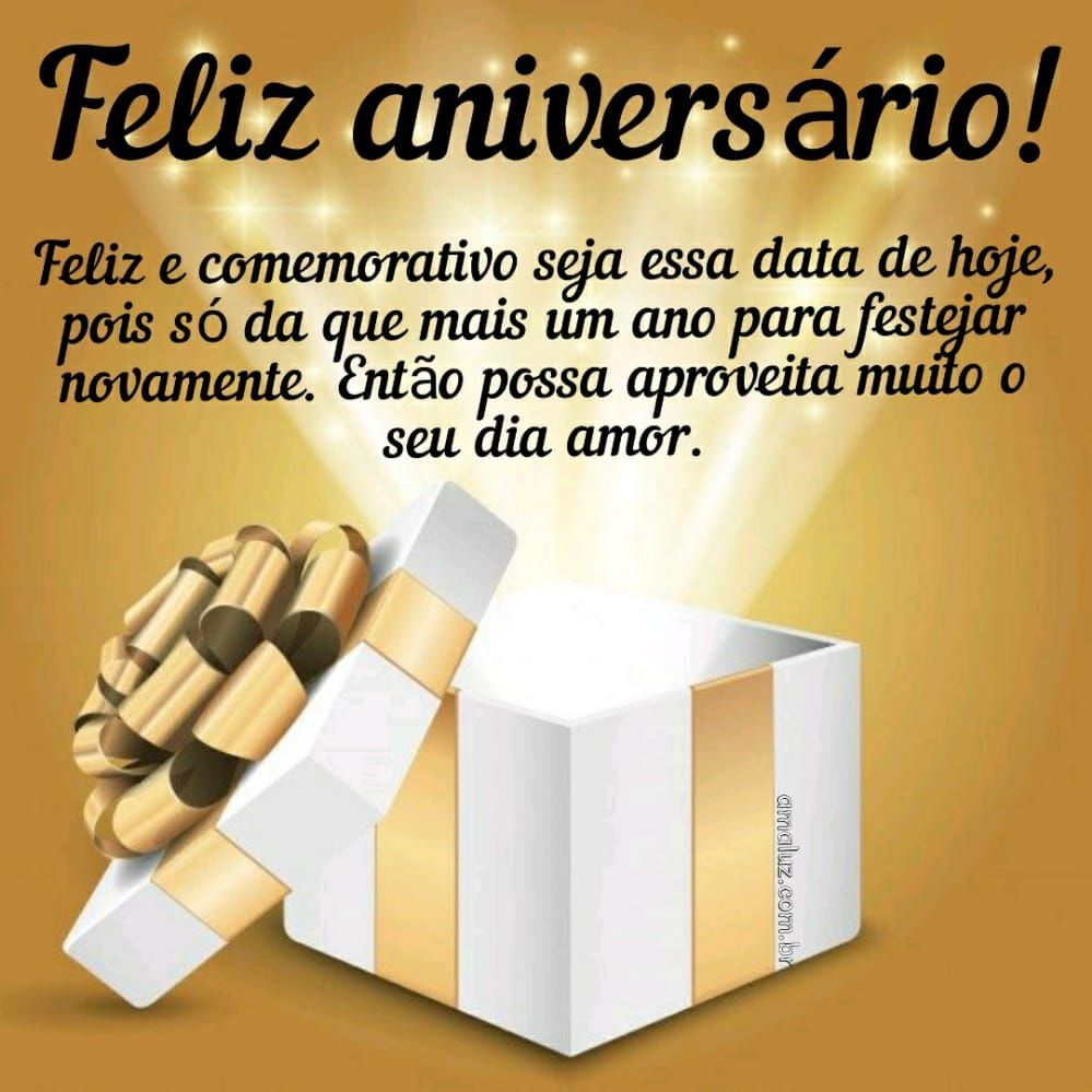 linda imagem com caixa de presente de feliz aniversario para amor