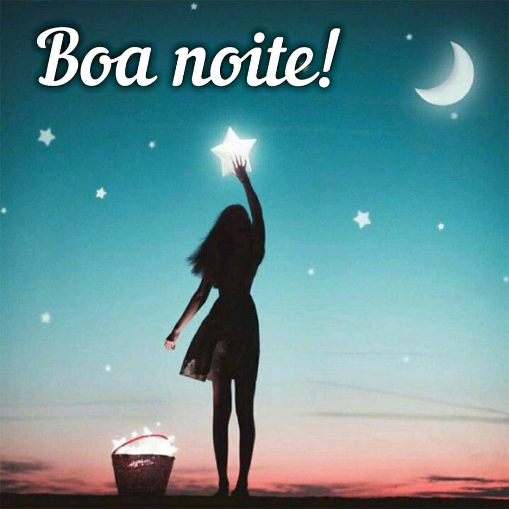 menina aplicando as estrelas no céu