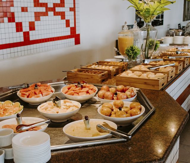 Alem de varios topcos confotos a comida do hotel marina park é deliciosa.